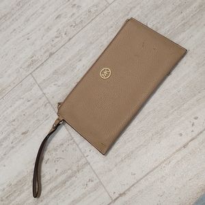 Michael Kors Large Wristlet